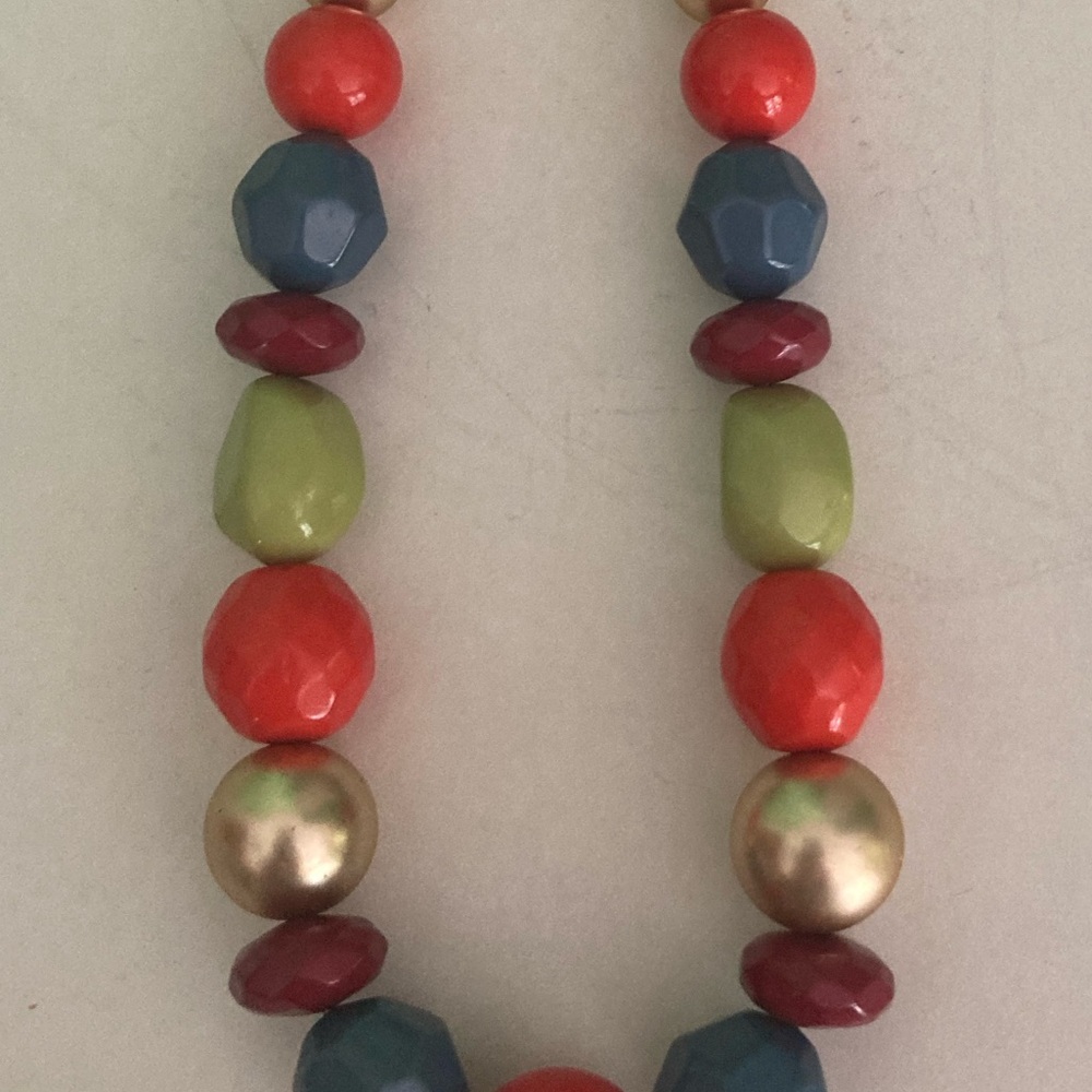 Boho style graduated necklace - Picture 4 of 4
